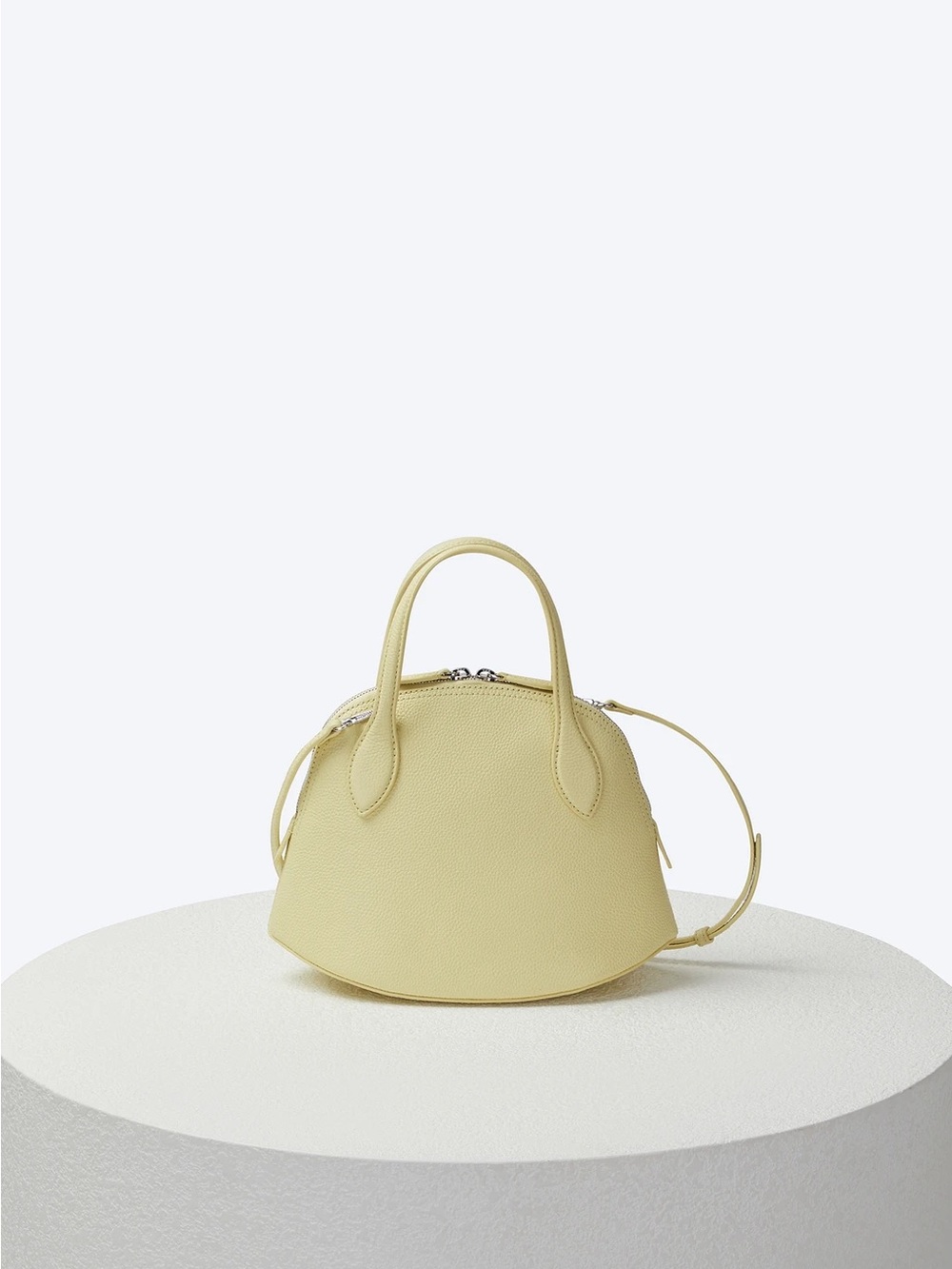 WConcept COURONNE Plebi 27 Tote Crossbody Bag